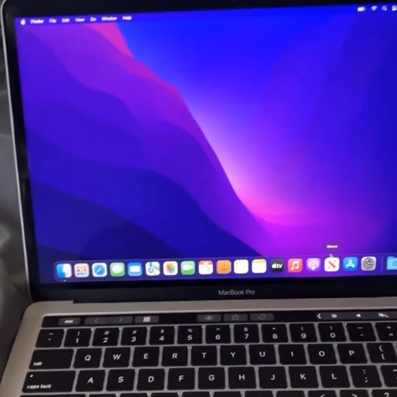 MacBook pro💻